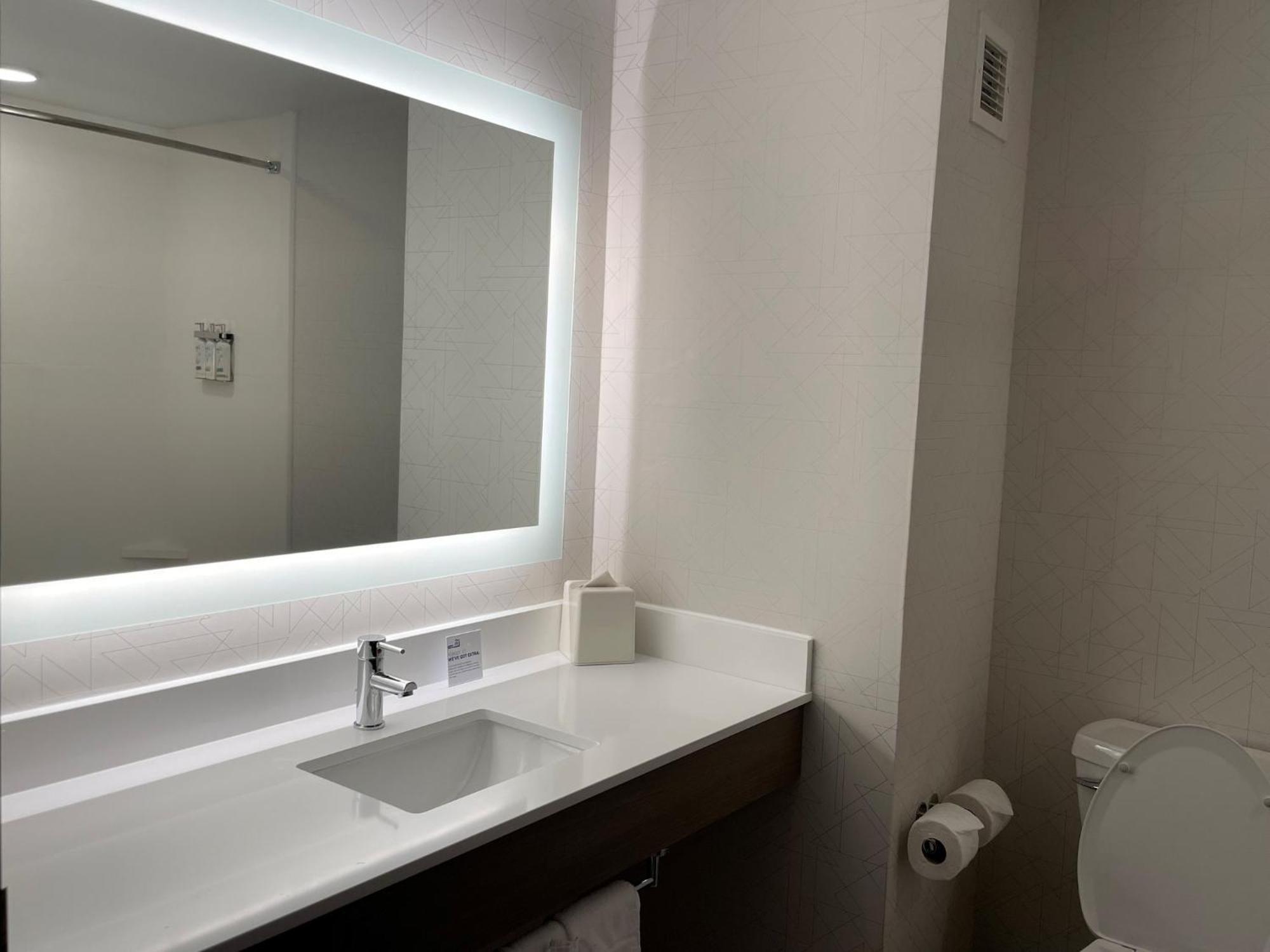 Holiday Inn Express & Suites - Tuscaloosa-University By Ihg Екстериор снимка