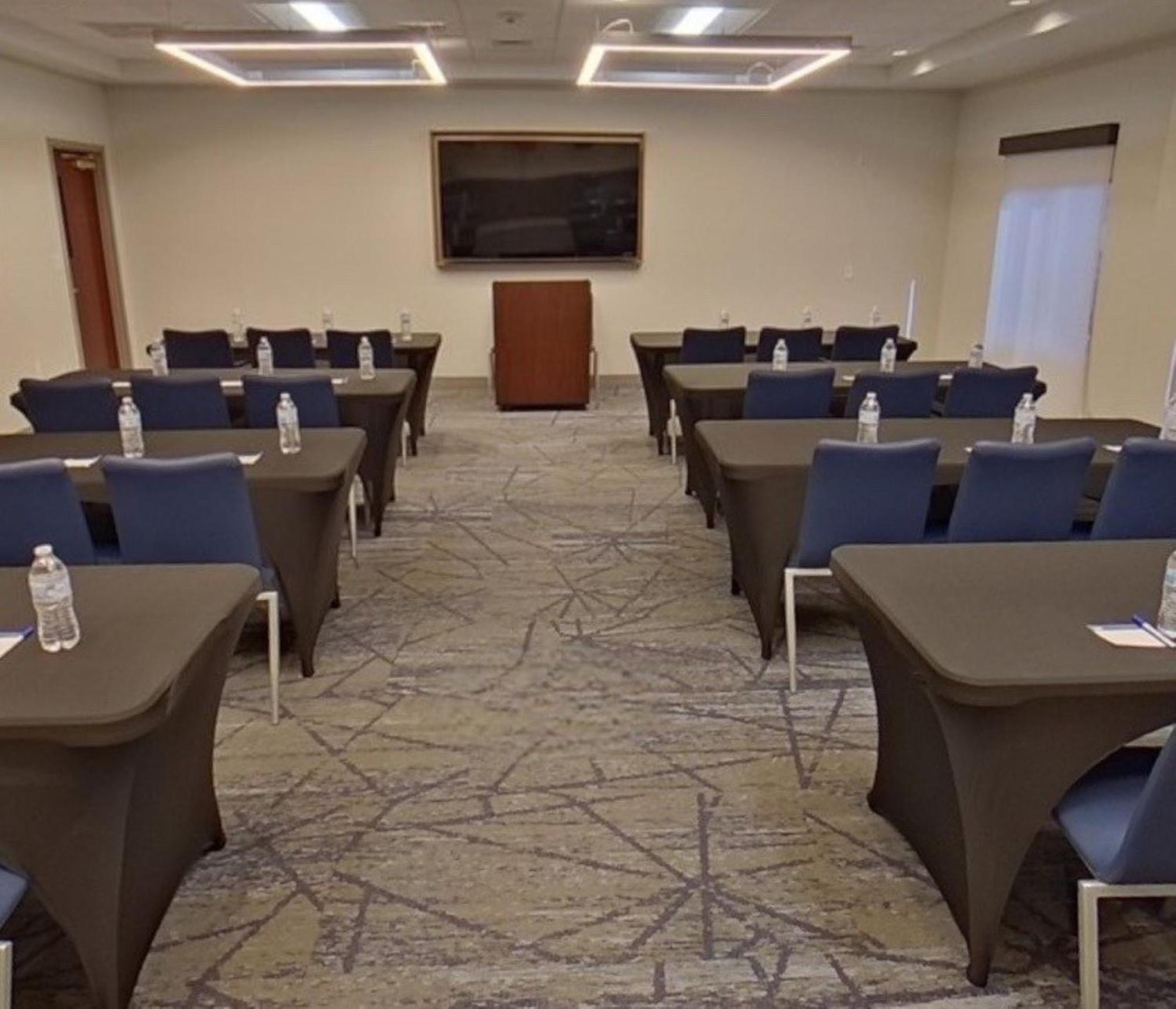 Holiday Inn Express & Suites - Tuscaloosa-University By Ihg Екстериор снимка