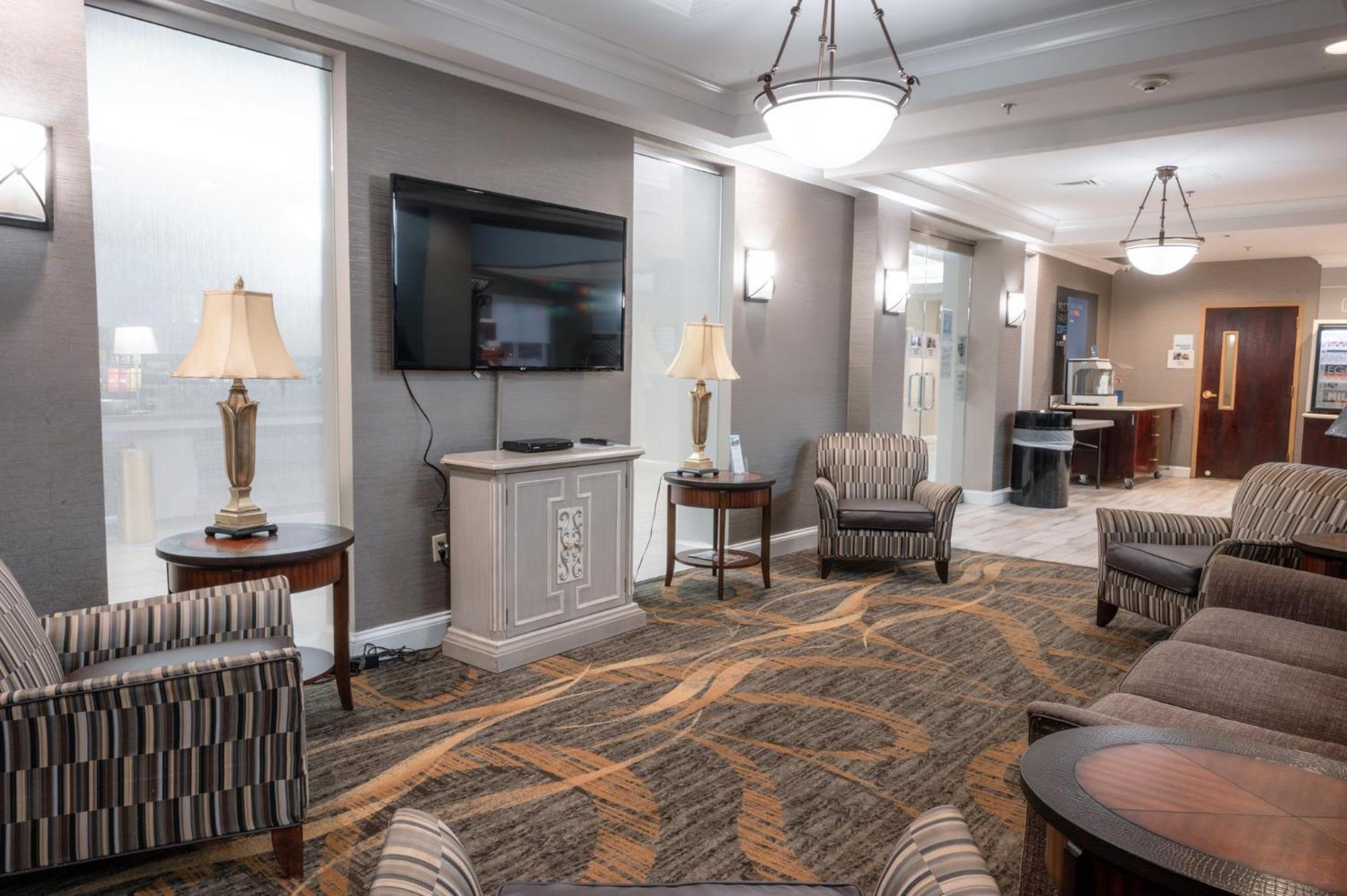Holiday Inn Express & Suites - Tuscaloosa-University By Ihg Екстериор снимка