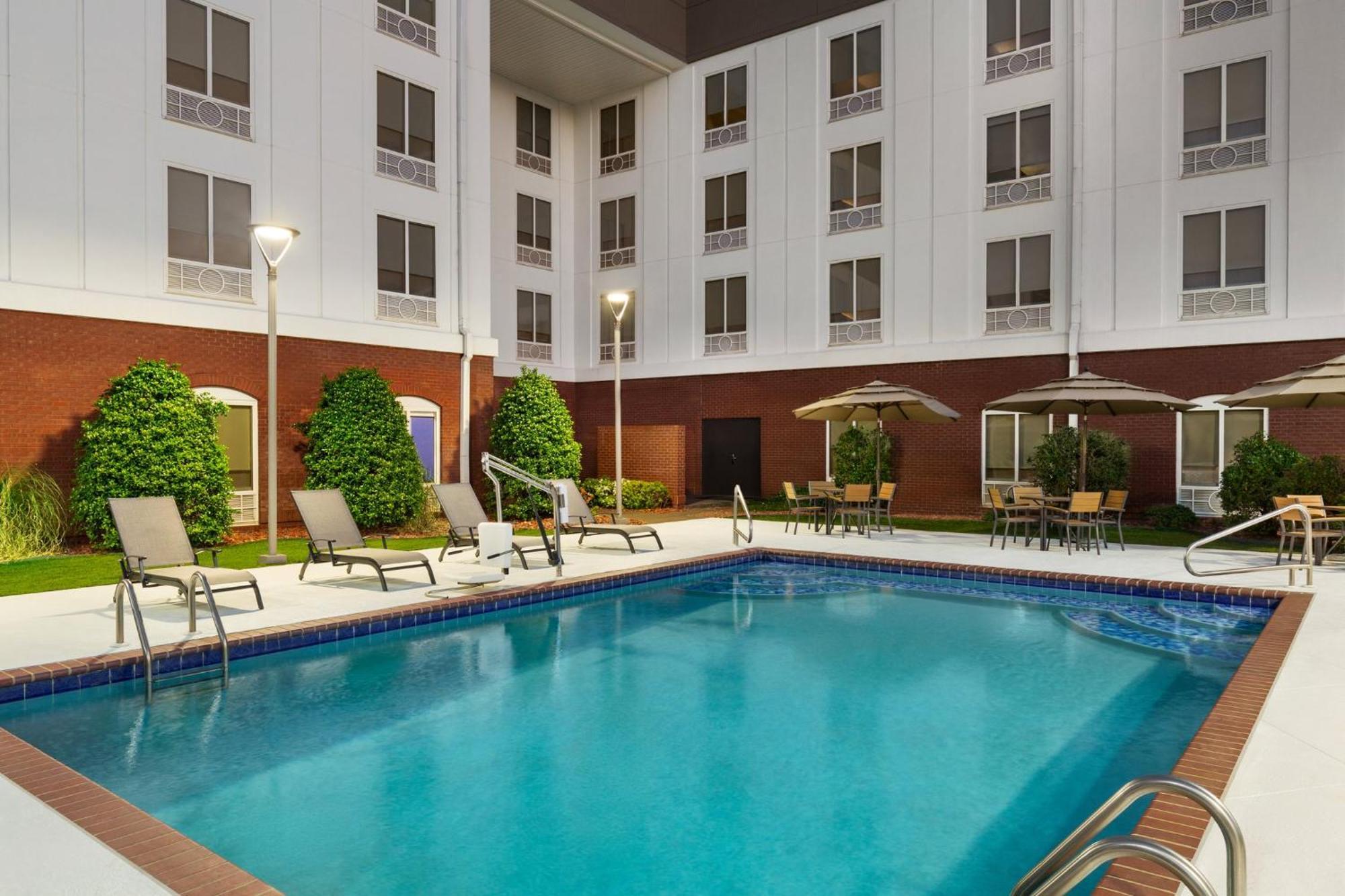 Holiday Inn Express & Suites - Tuscaloosa-University By Ihg Екстериор снимка