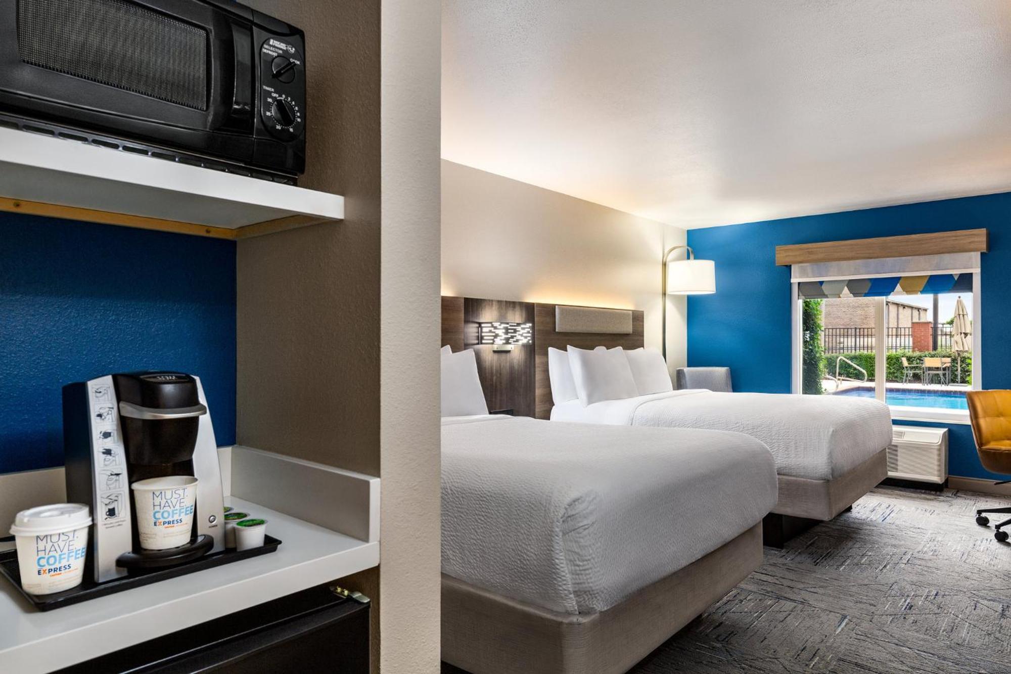 Holiday Inn Express & Suites - Tuscaloosa-University By Ihg Екстериор снимка