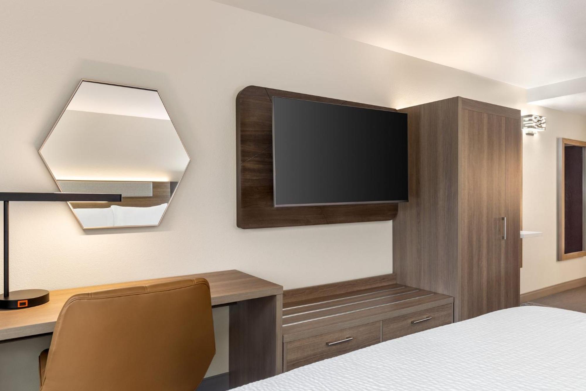 Holiday Inn Express & Suites - Tuscaloosa-University By Ihg Екстериор снимка