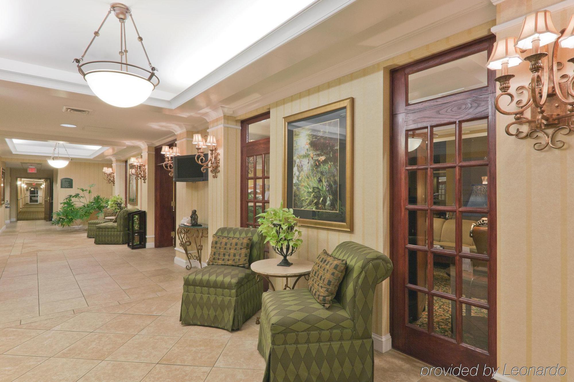Holiday Inn Express & Suites - Tuscaloosa-University By Ihg Интериор снимка